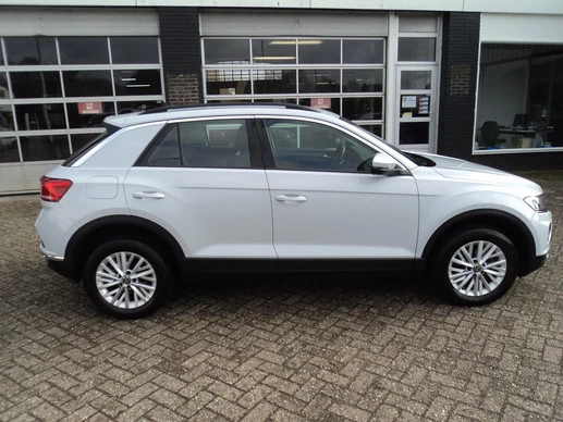 Volkswagen T-Roc - Afbeelding 8 van 22