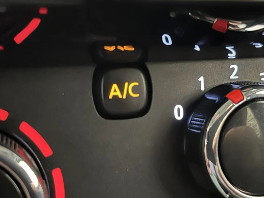 Dacia Spring - Afbeelding 28 van 30