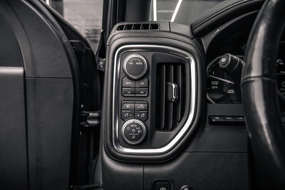 GMC Sierra - Afbeelding 18 van 26