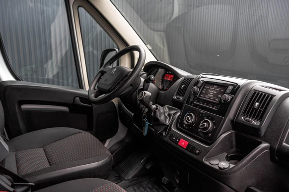 Peugeot Boxer - Afbeelding 2 van 28