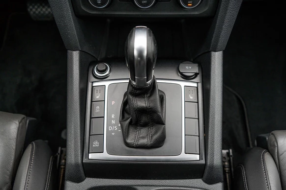 Volkswagen Amarok - Afbeelding 23 van 27