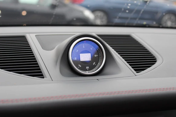 Porsche Macan - Afbeelding 29 van 30