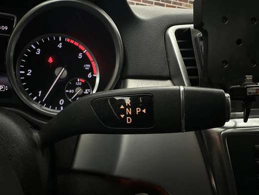 Mercedes-Benz M-Klasse - Afbeelding 17 van 30