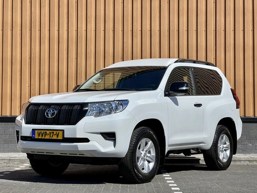 Toyota Land Cruiser - Afbeelding 1 van 24