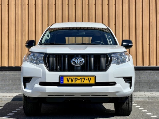 Toyota Land Cruiser - Afbeelding 2 van 24