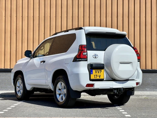 Toyota Land Cruiser - Afbeelding 7 van 24