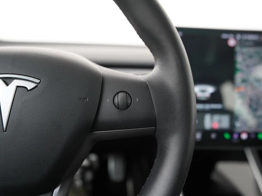 Tesla Model 3 - Afbeelding 10 van 30