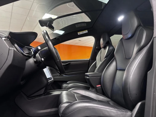 Tesla Model X - Afbeelding 16 van 30
