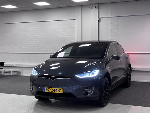 Tesla Model X - Afbeelding 21 van 30