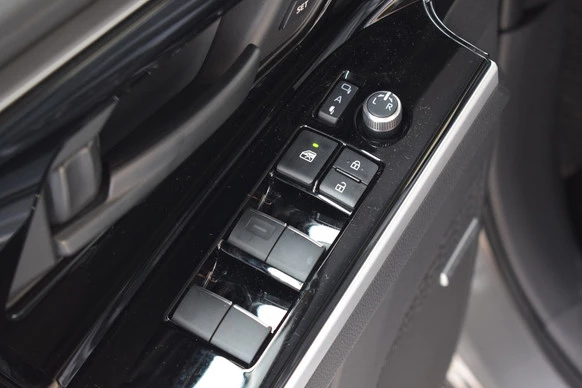 Subaru Solterra - Afbeelding 19 van 30