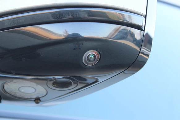 Land Rover Range Rover Velar - Afbeelding 8 van 30