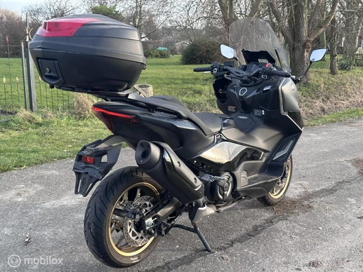 Yamaha T-MAX - Afbeelding 3 van 8