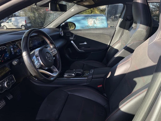 Mercedes-Benz A-Klasse - Afbeelding 13 van 27