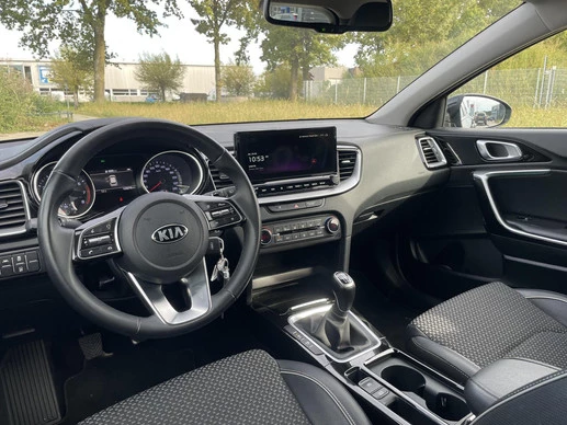 Kia XCeed - Afbeelding 11 van 28
