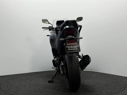 Honda NT 1100 - Afbeelding 13 van 18