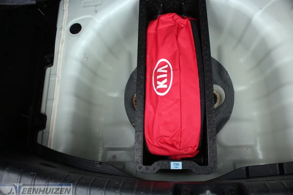 Kia Rio - Afbeelding 10 van 28