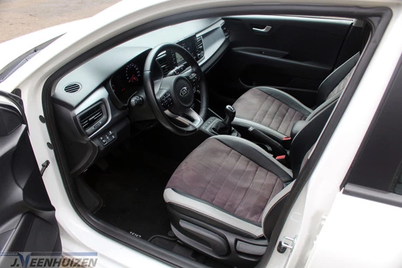 Kia Rio - Afbeelding 11 van 28
