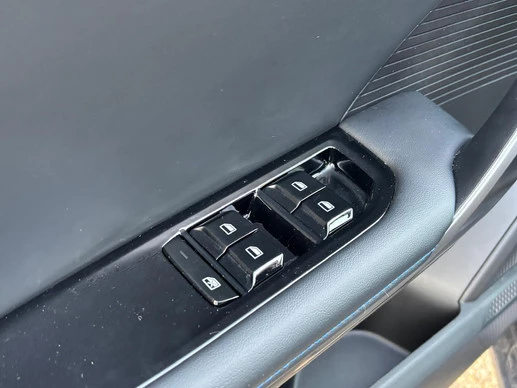 MG MG4 - Afbeelding 15 van 28