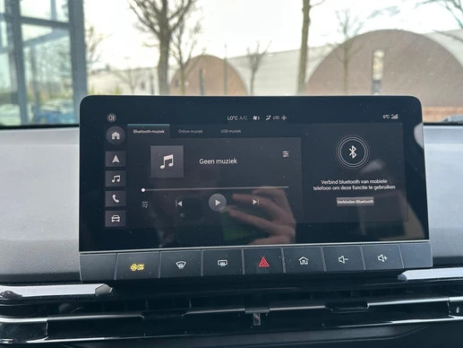 MG MG4 - Afbeelding 26 van 28