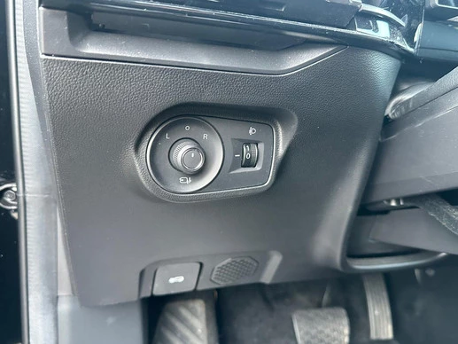 MG MG4 - Afbeelding 19 van 30