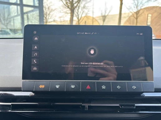 MG MG4 - Afbeelding 27 van 30