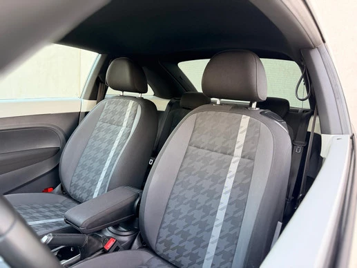 Volkswagen Beetle - Afbeelding 8 van 27
