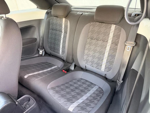 Volkswagen Beetle - Afbeelding 9 van 27