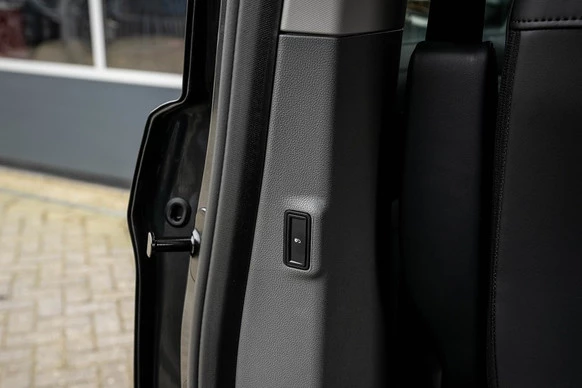 Ford Tourneo Custom - Afbeelding 24 van 30