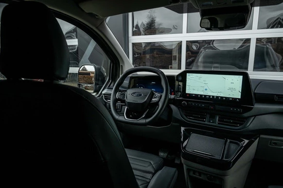 Ford Tourneo Custom - Afbeelding 25 van 30