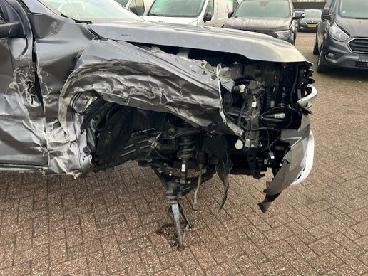 Volkswagen Amarok - Afbeelding 13 van 20