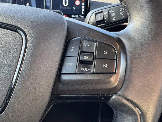 Ford Mustang Mach-E - Afbeelding 18 van 21