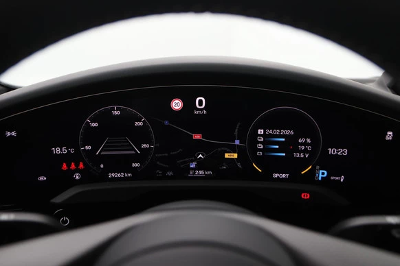 Porsche Taycan - Afbeelding 19 van 30