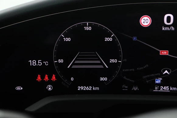 Porsche Taycan - Afbeelding 21 van 30