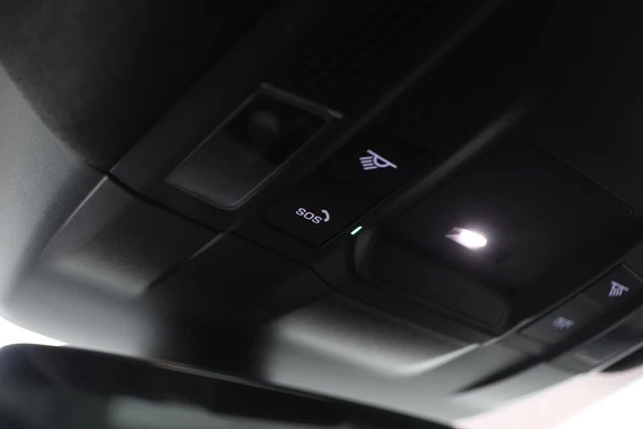 Porsche Taycan - Afbeelding 29 van 30