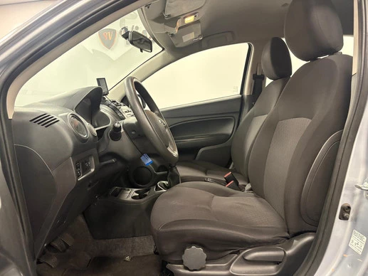 Mitsubishi Space Star - Afbeelding 24 van 28