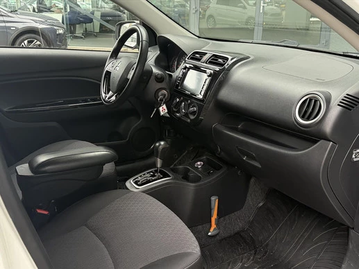 Mitsubishi Space Star - Afbeelding 13 van 30