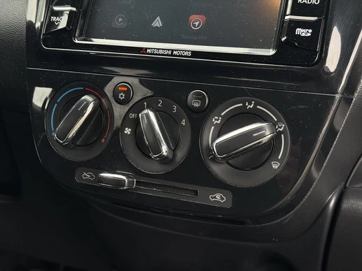 Mitsubishi Space Star - Afbeelding 25 van 30
