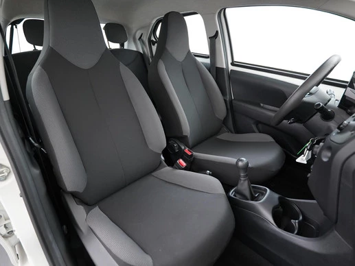 Toyota Aygo - Afbeelding 21 van 28