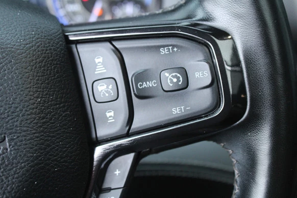 Dodge Ram 1500 - Afbeelding 24 van 30