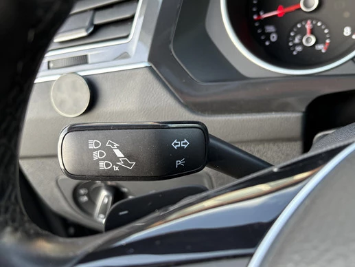 Volkswagen Tiguan - Afbeelding 10 van 29