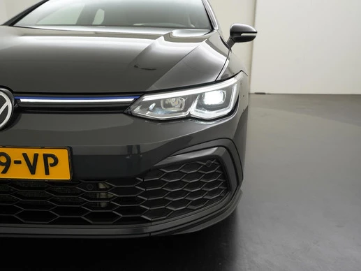 Volkswagen Golf - Afbeelding 25 van 30