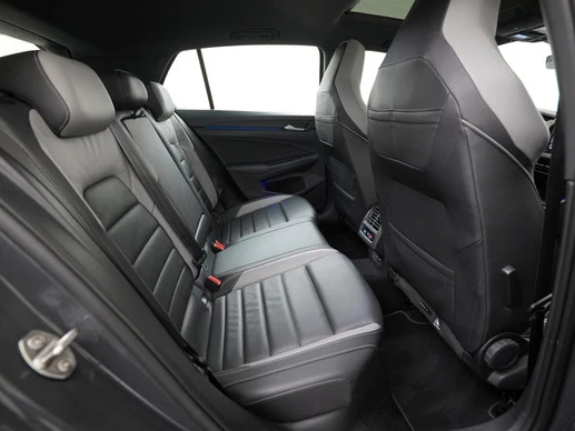 Volkswagen Golf - Afbeelding 28 van 30