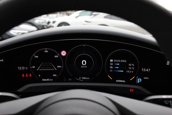 Porsche Taycan - Afbeelding 17 van 30