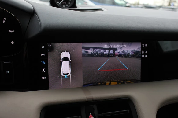 Porsche Taycan - Afbeelding 19 van 30