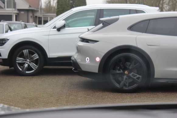 Porsche Taycan - Afbeelding 28 van 30