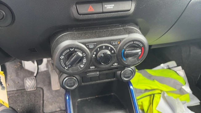 Suzuki Ignis - Afbeelding 8 van 9