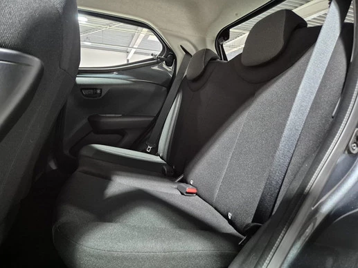 Toyota Aygo - Afbeelding 28 van 30