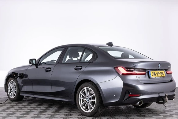 BMW 3 Serie - Afbeelding 2 van 30