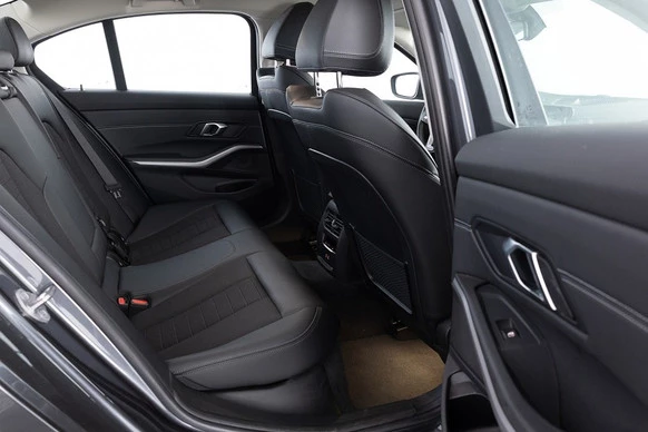 BMW 3 Serie - Afbeelding 10 van 30