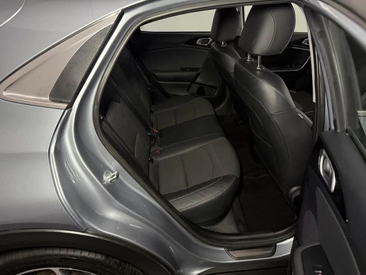 Kia XCeed - Afbeelding 23 van 27